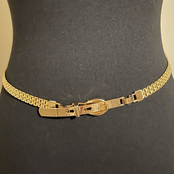 Vintage Gold mesh Belt - Great Condition - Picture 3 of 6